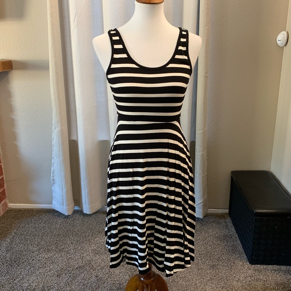 Old Navy stripe dress, size x small XS petite brand new!